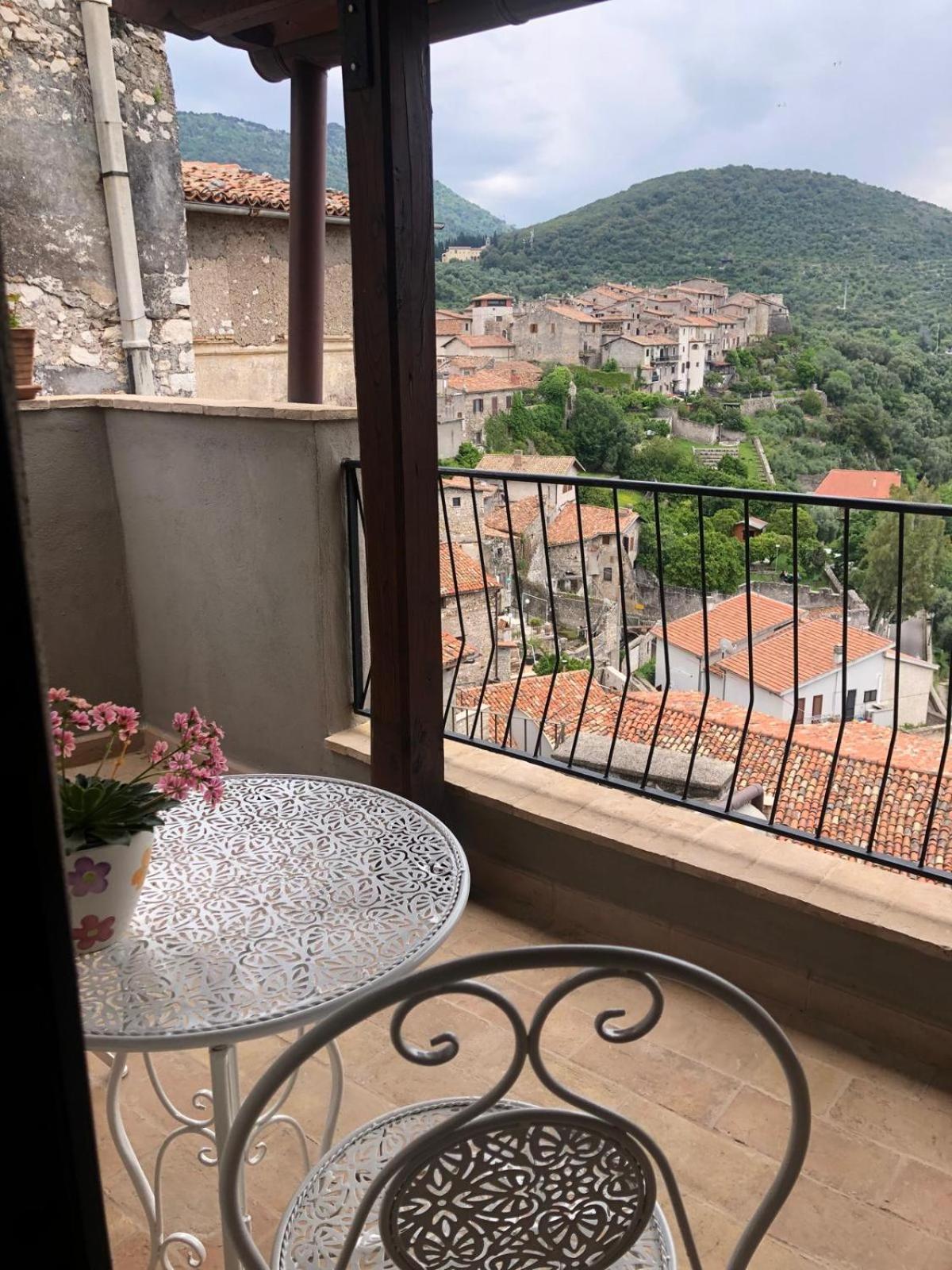 B&B Le Principesse Sermoneta Exterior foto